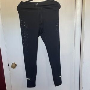 Champion Duodry Black Leggings with Reflective Details. Cuffed ankle. Large